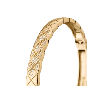 Coco Crush Bracelet BEIGE GOLD & Diamond - J11763 | CHANEL