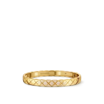 Coco Crush Bracelet Yellow Gold & Diamond - J11140 | CHANEL