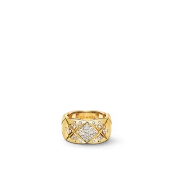 Coco Crush Ring Yellow Gold & Diamond - J10862 | CHANEL